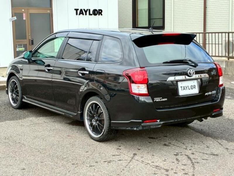 COROLLA FIELDER