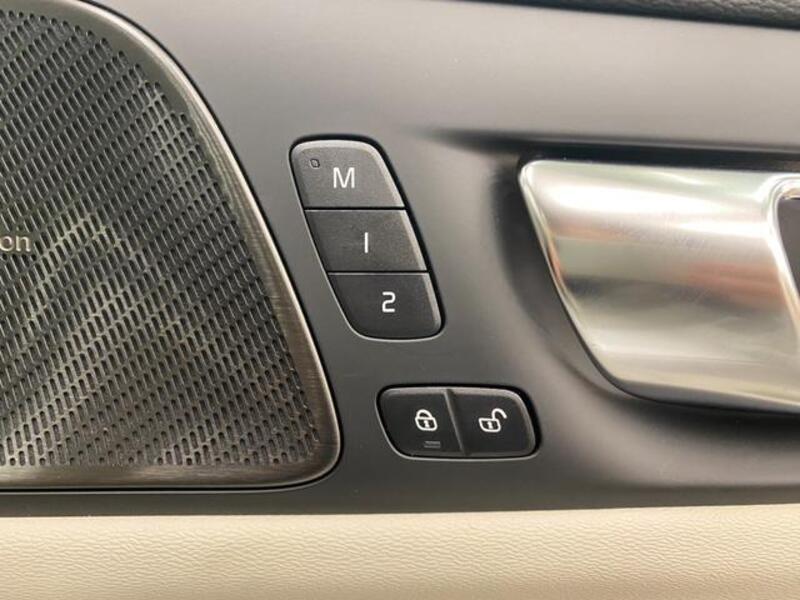 V60