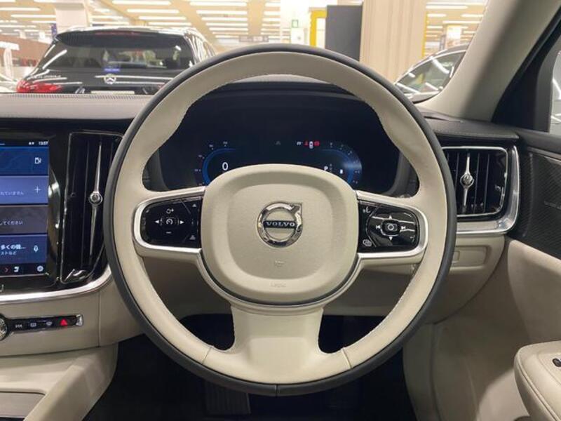 V60