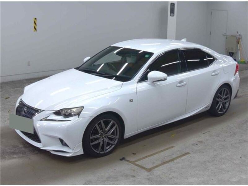 LEXUS IS