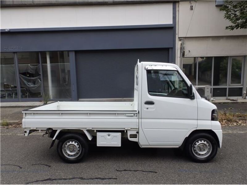 MINICAB TRUCK