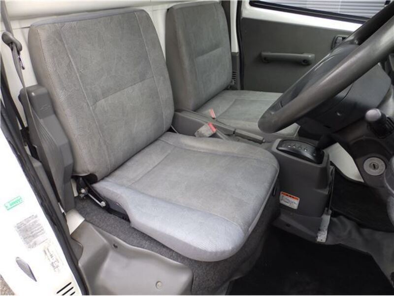 MINICAB TRUCK