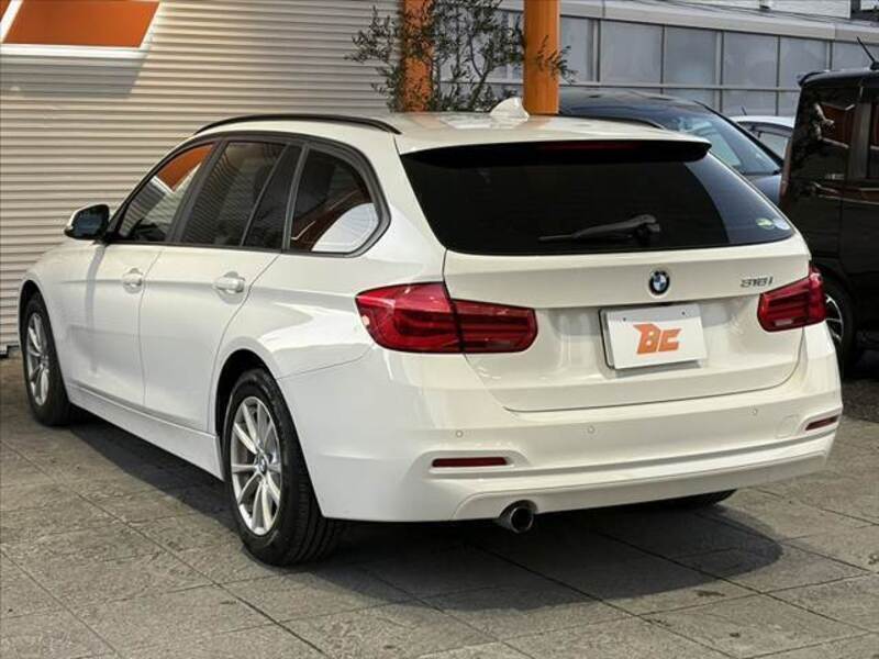 3 SERIES