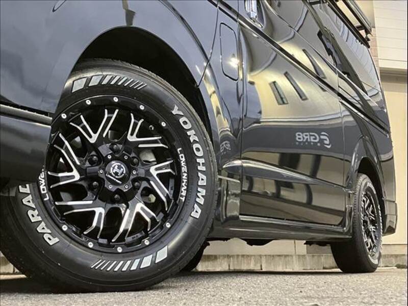 HIACE VAN