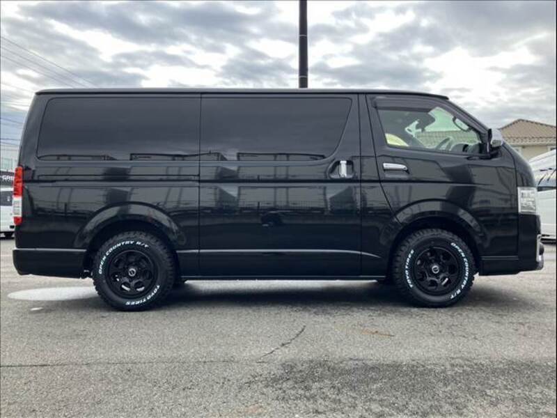 HIACE VAN