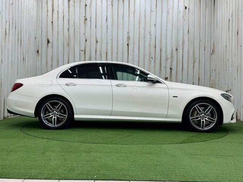E-CLASS