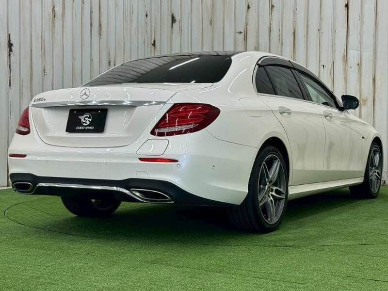 E-CLASS