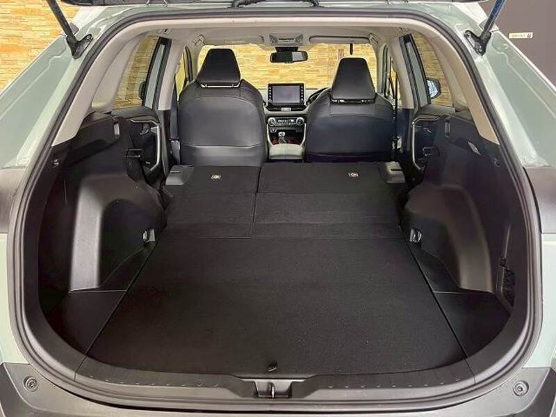 RAV4