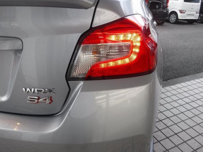 WRX S4