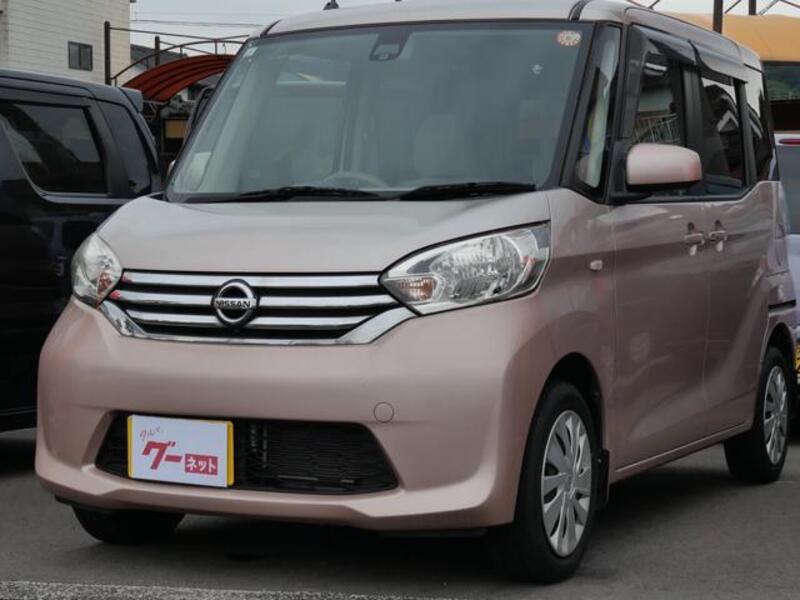 NISSAN DAYZ ROOX