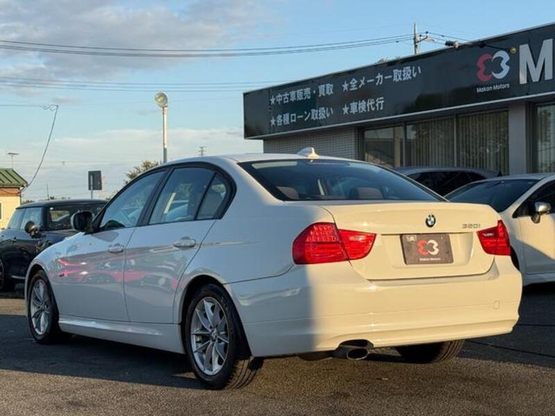 3 SERIES