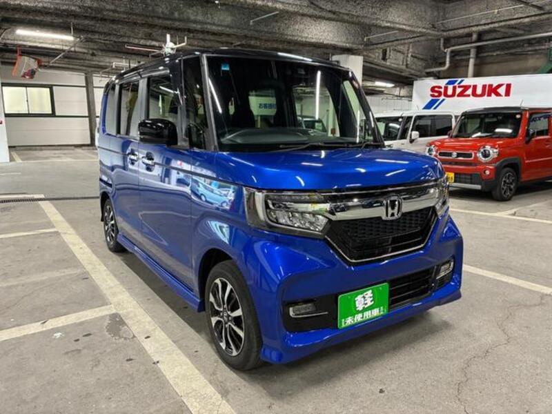 N BOX CUSTOM