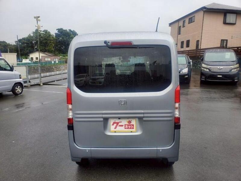 N-VAN