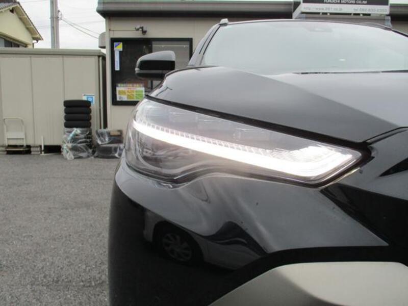 COROLLA CROSS