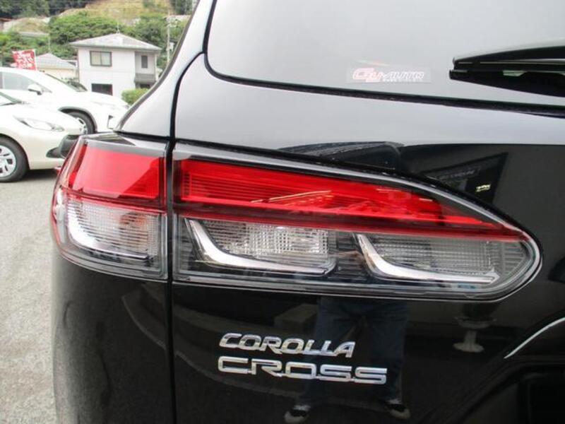 COROLLA CROSS
