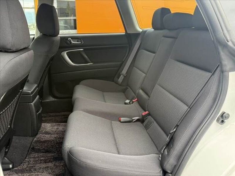 LEGACY OUTBACK
