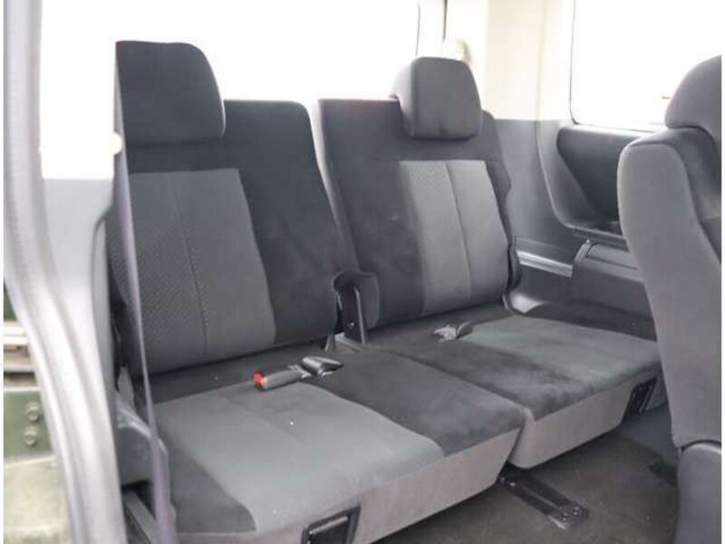 DELICA D5