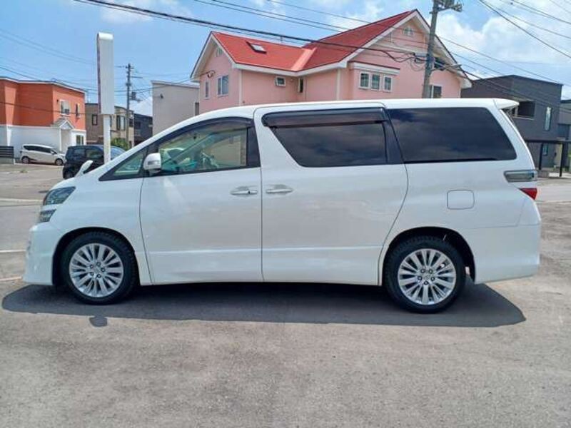VELLFIRE