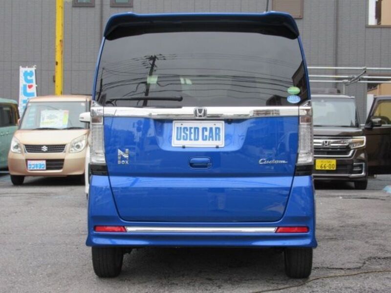N BOX CUSTOM