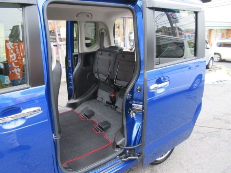N BOX CUSTOM
