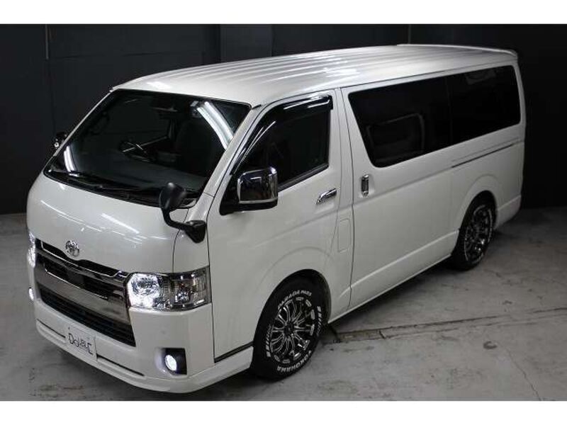 HIACE VAN