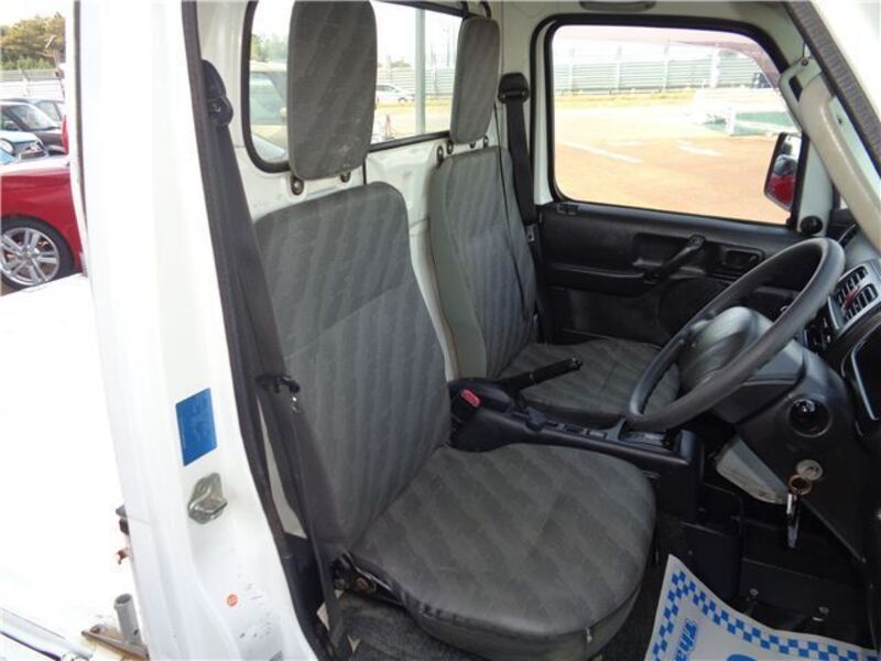 CARRY TRUCK