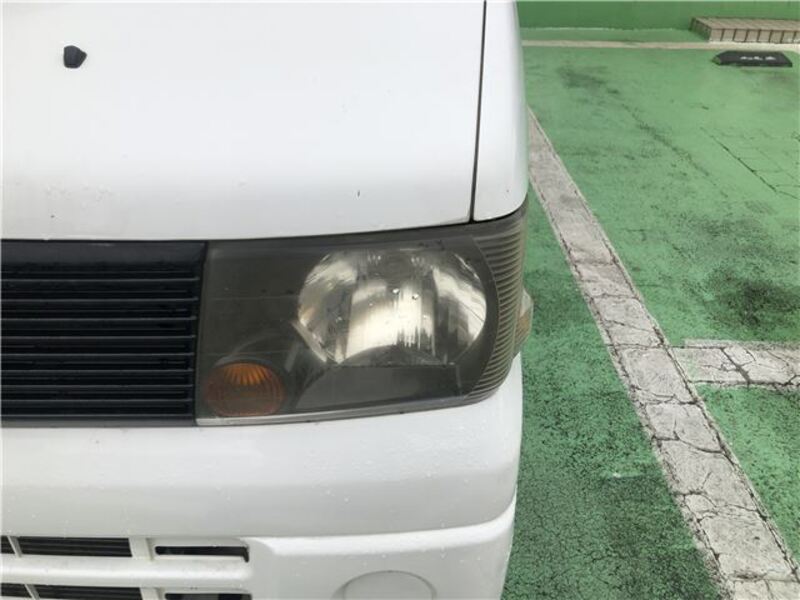 MINICAB TRUCK