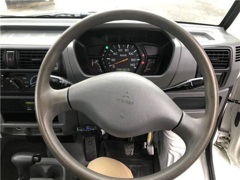 MINICAB TRUCK