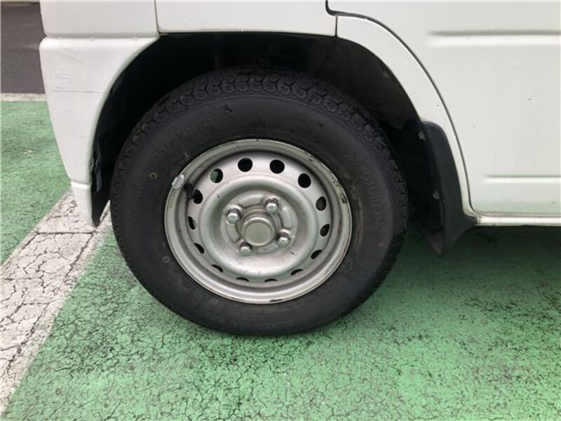MINICAB TRUCK