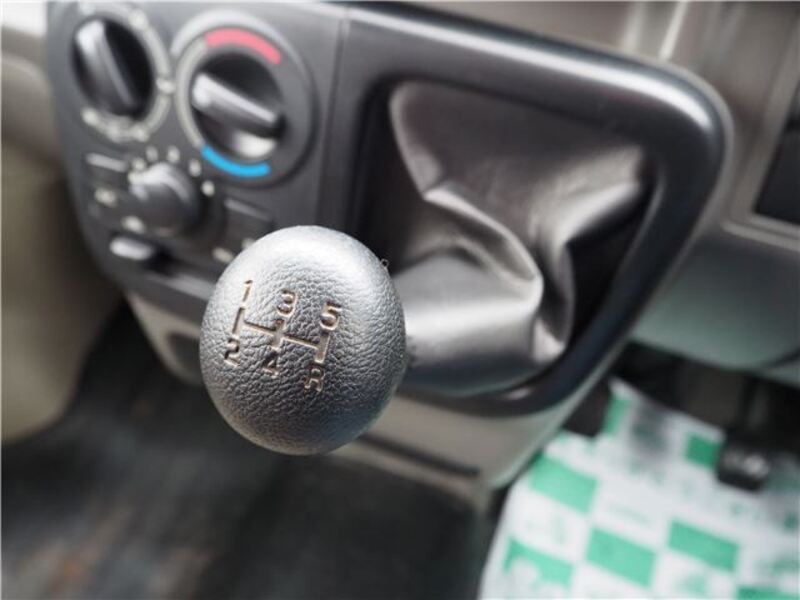 MINICAB VAN