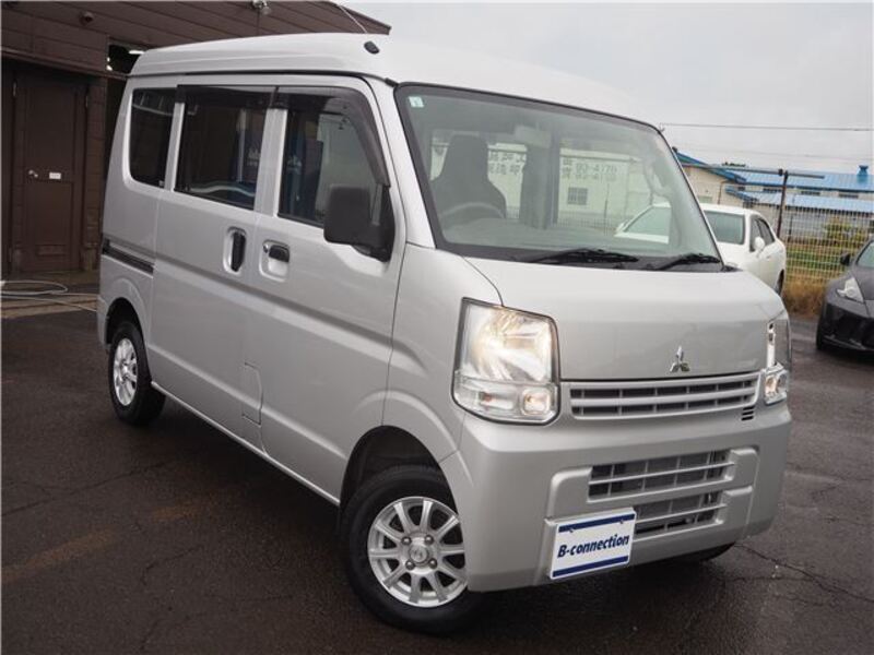 MINICAB VAN