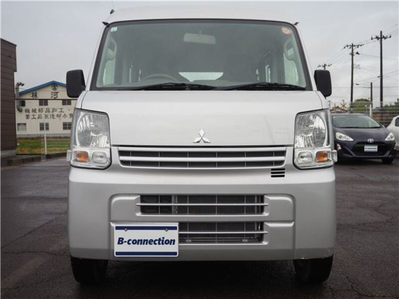 MINICAB VAN