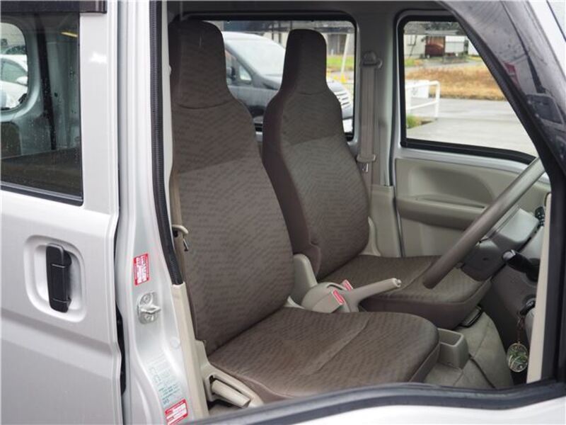 MINICAB VAN