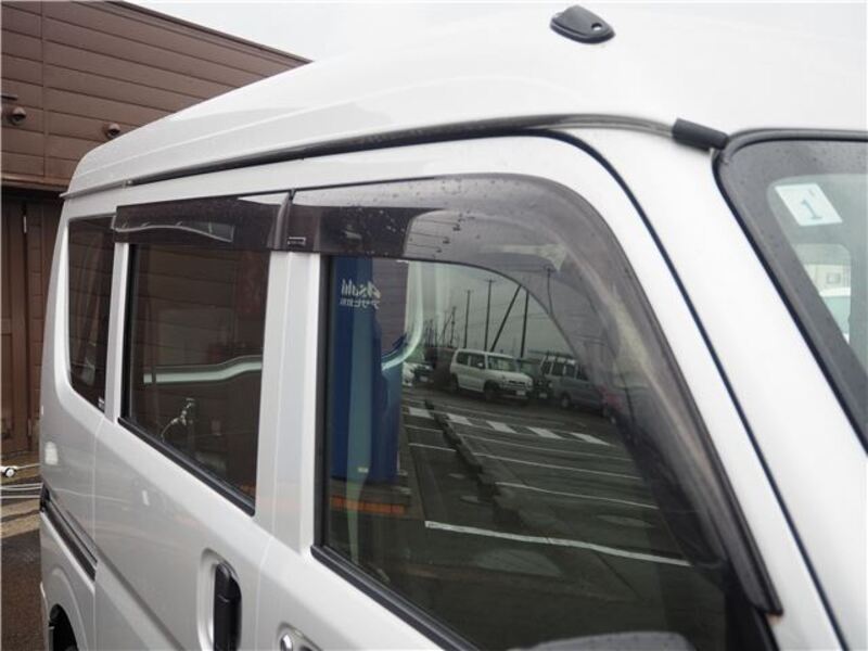 MINICAB VAN