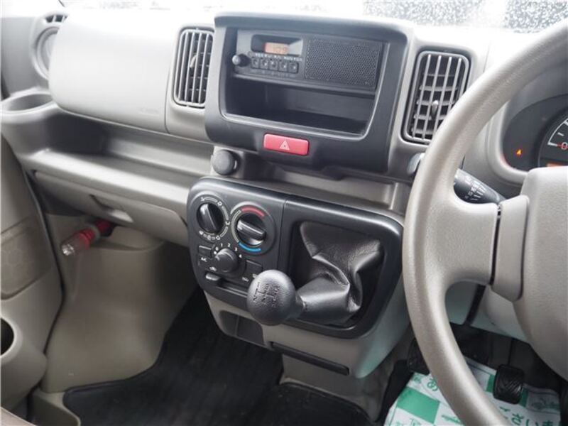 MINICAB VAN