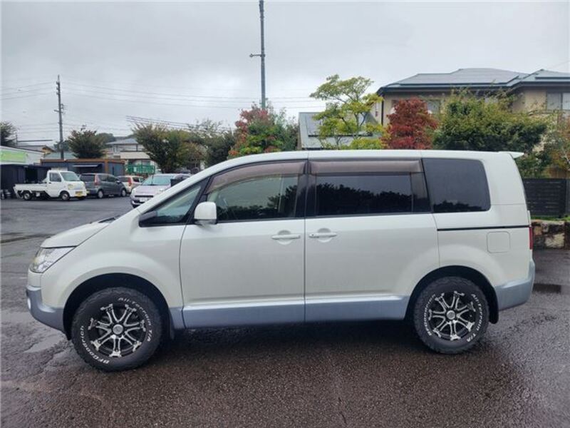DELICA D5