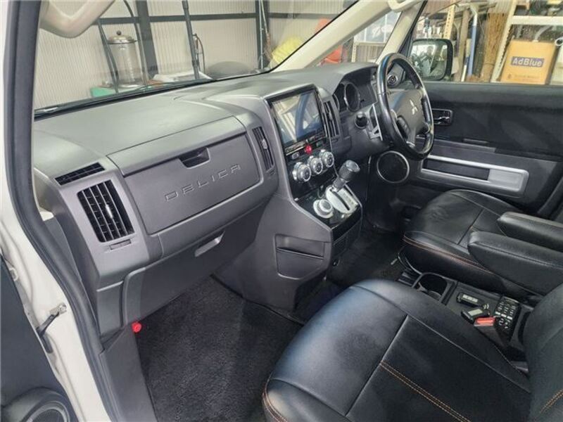 DELICA D5