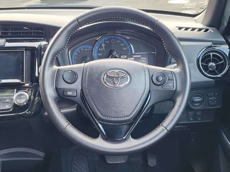 COROLLA FIELDER