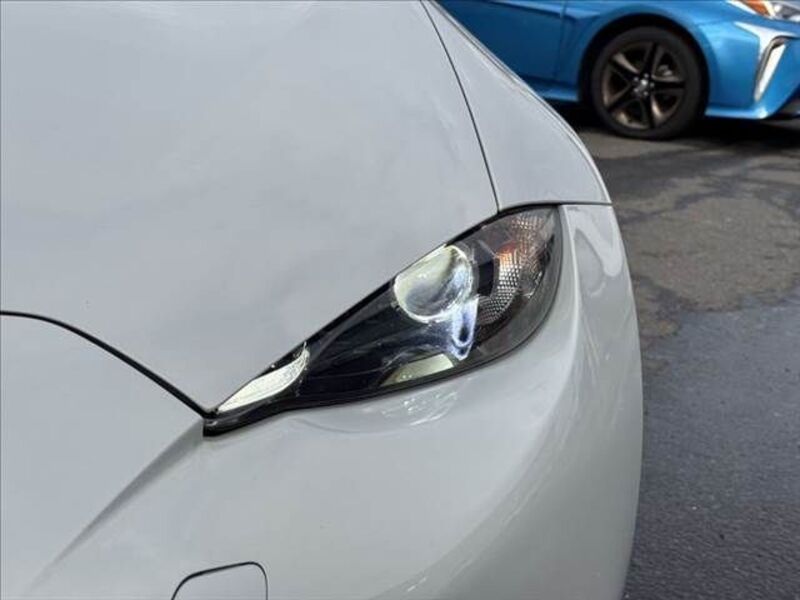 ROADSTER