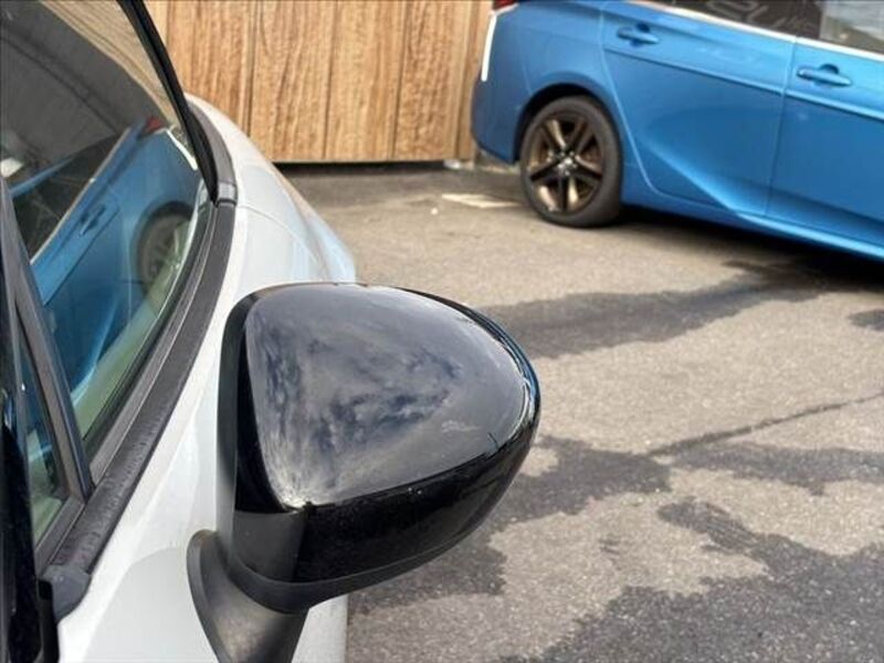 ROADSTER
