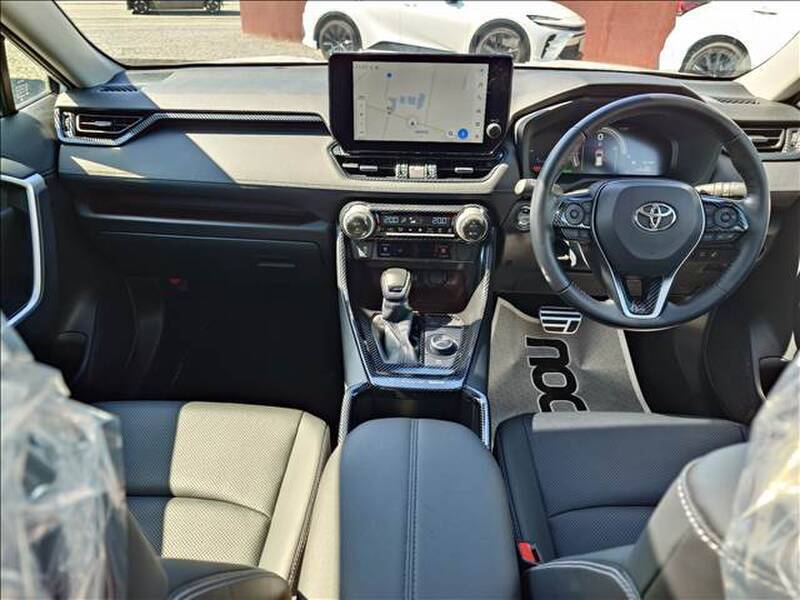 RAV4