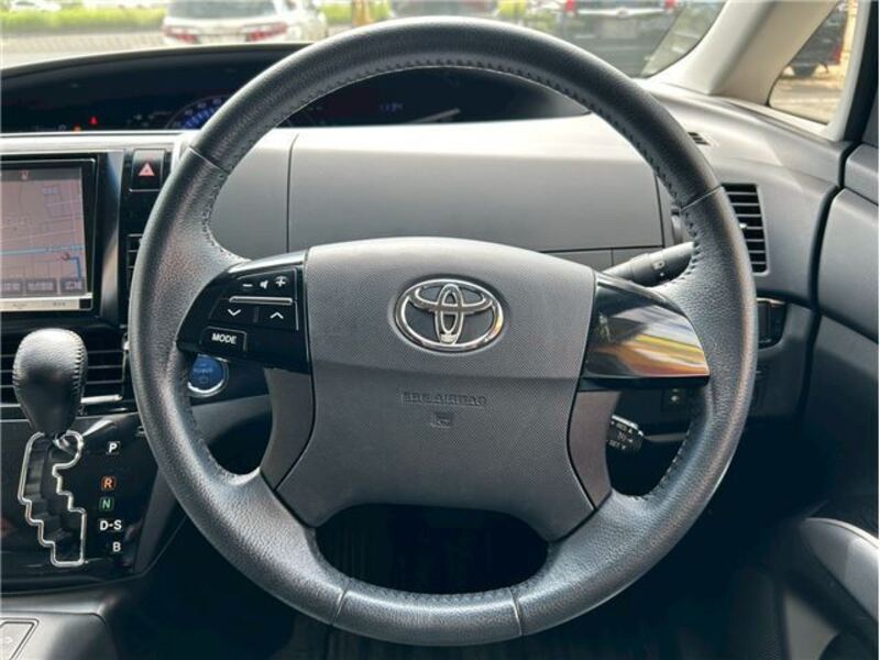 ESTIMA HYBRID