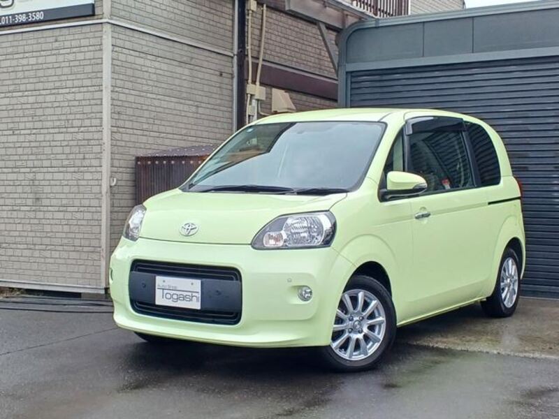TOYOTA PORTE