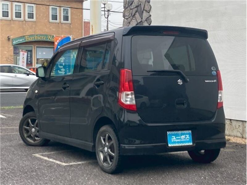 WAGON R