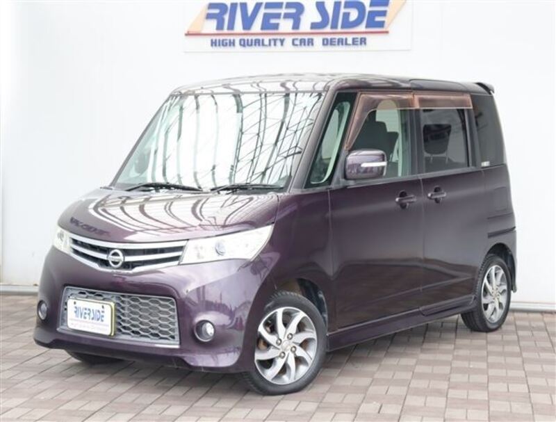 NISSAN ROOX