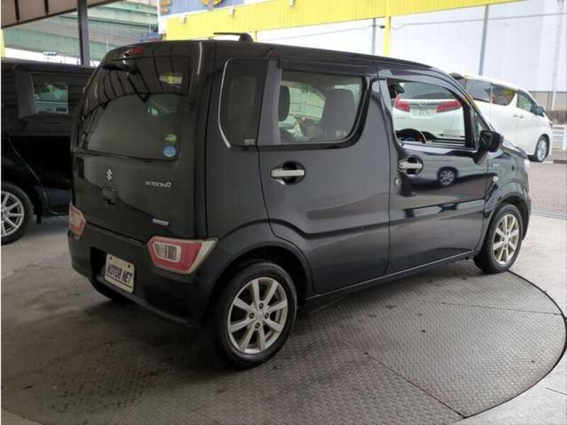 WAGON R