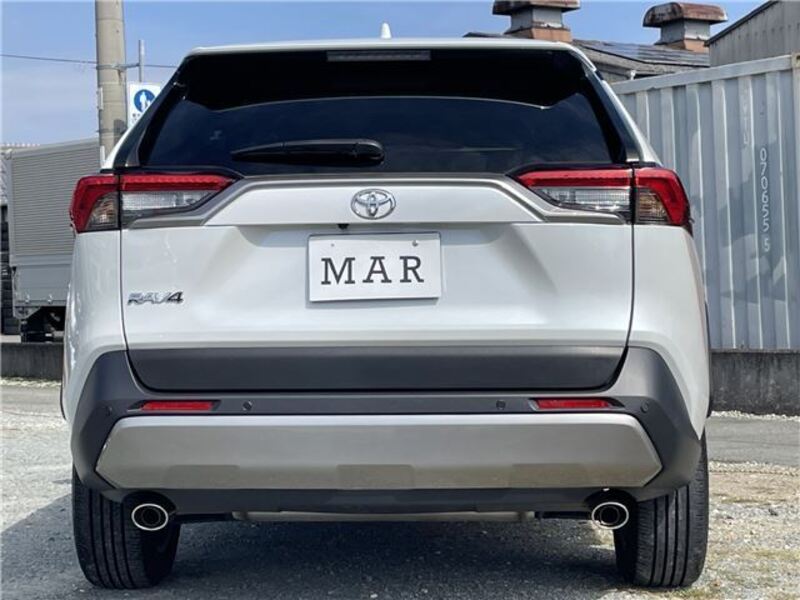 RAV4