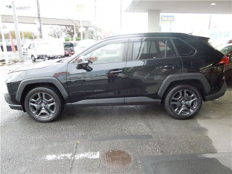 RAV4