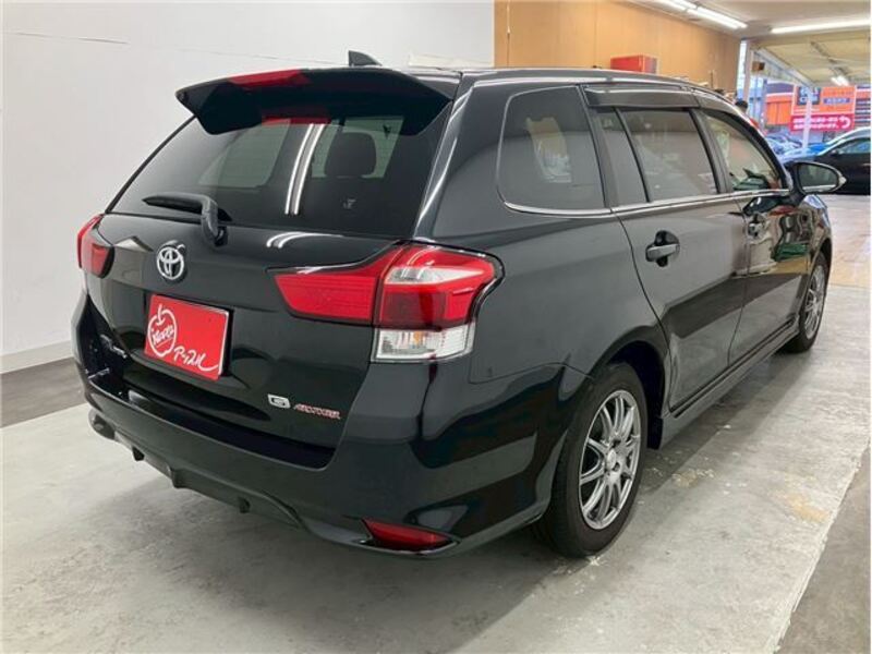 COROLLA FIELDER