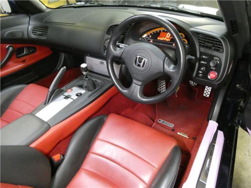 S2000